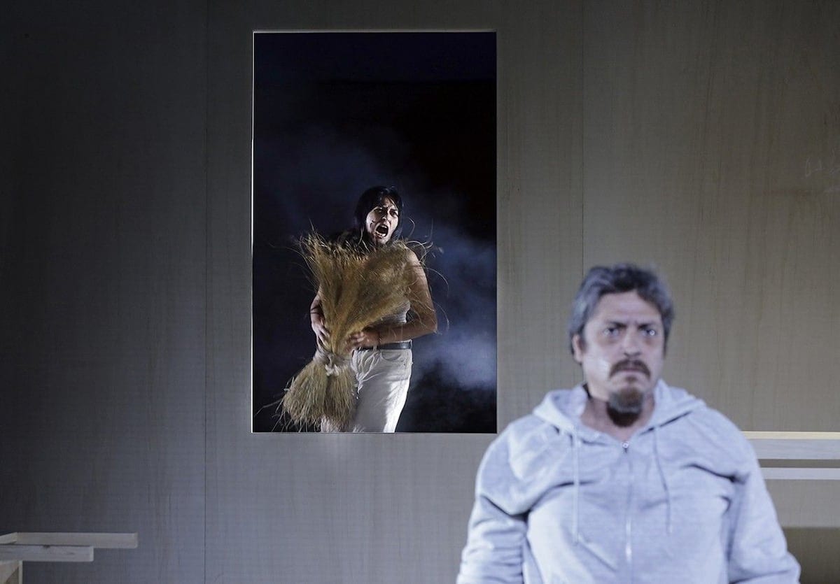 Guillermo Cacace presentó Vania con un elenco de Antofagasta