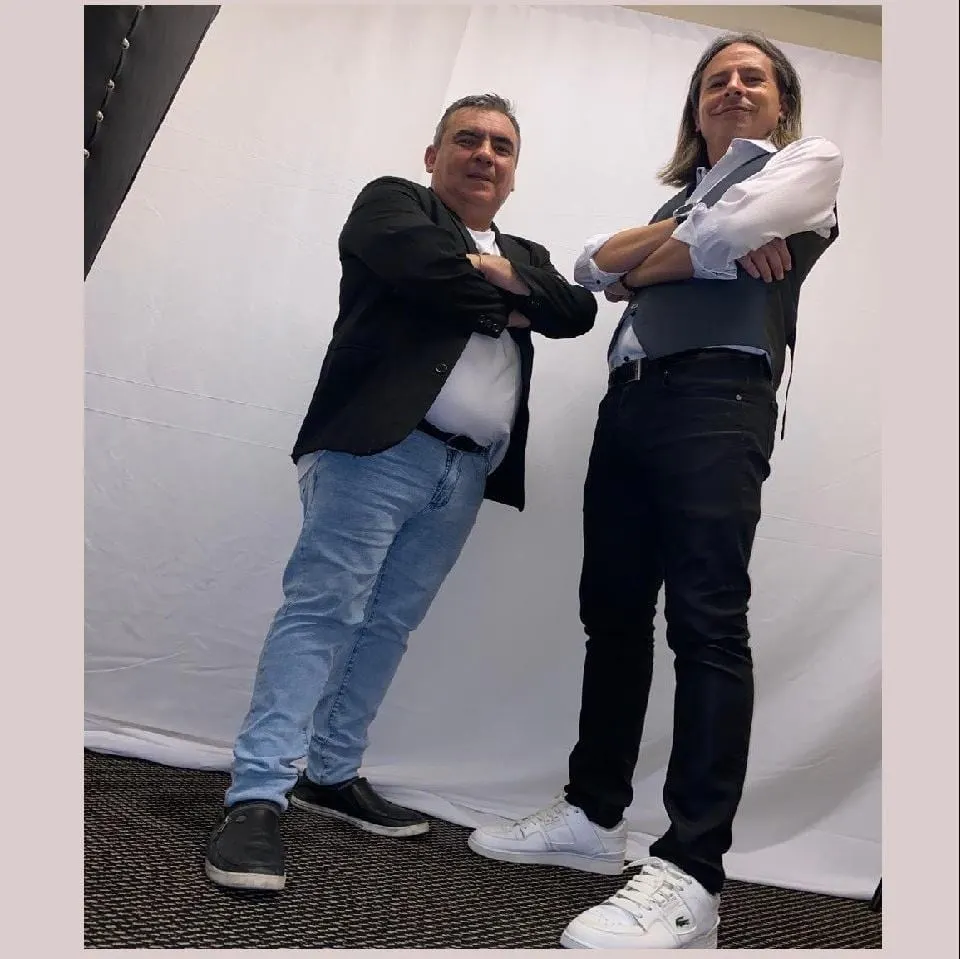 Ale Vega y Juan Manuel: Volando alto