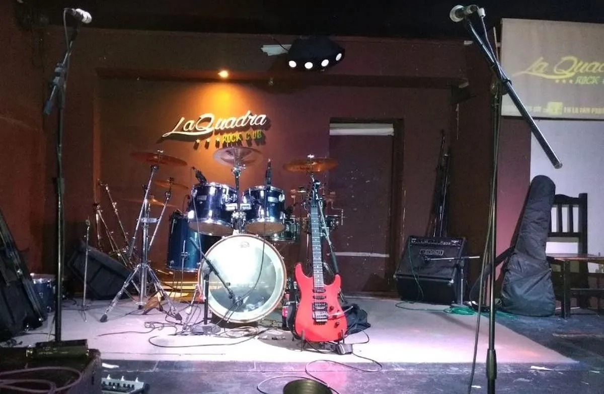 La Quadra Bar