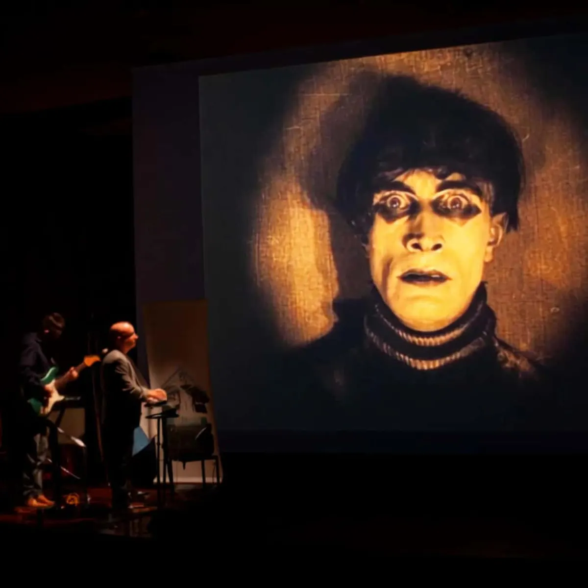 El gabinete del Dr. Caligari + música en vivo