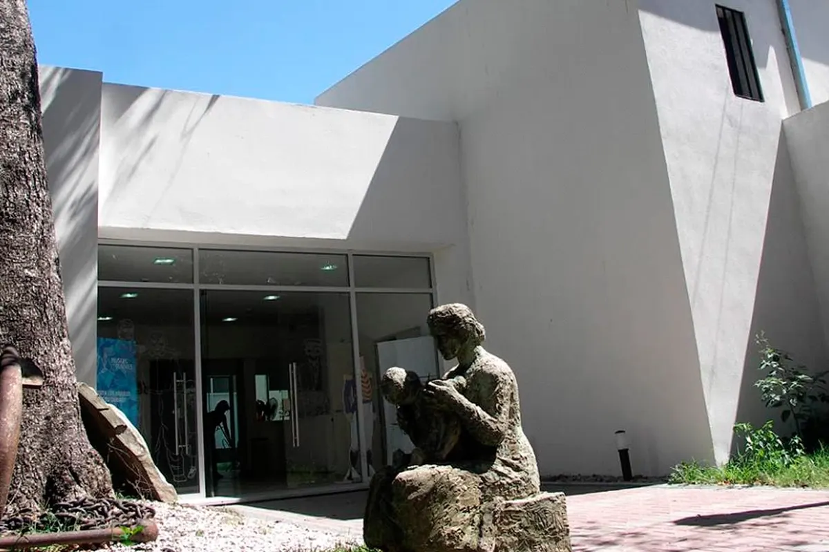 Museo Histórico Regional Almirante Brown