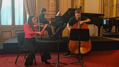 Afiche de Trío Glava – Medina – Biggeri: Música para violín, contrabajo y piano