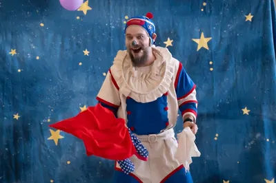 Un payaso en la luna