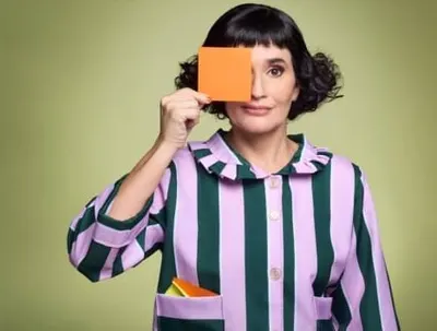Afiche de Ahora Carola