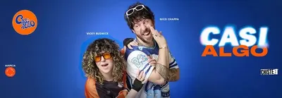 Afiche de Casi algo