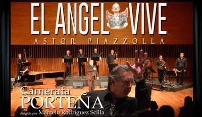 Afiche de El ángel vive