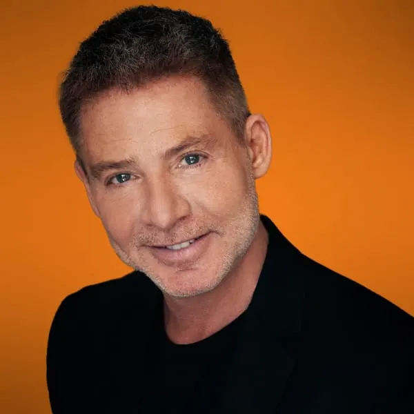 Adrián Suar
