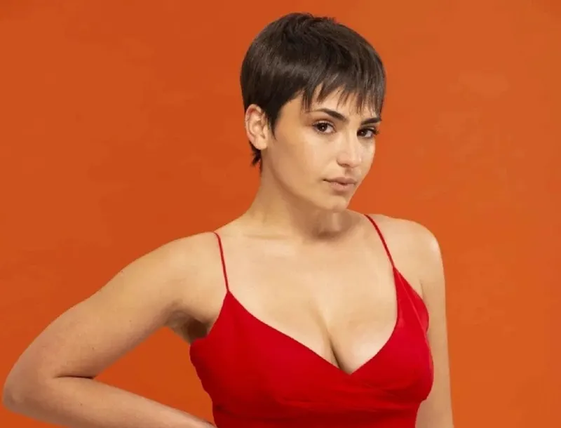 Nayla Golvas